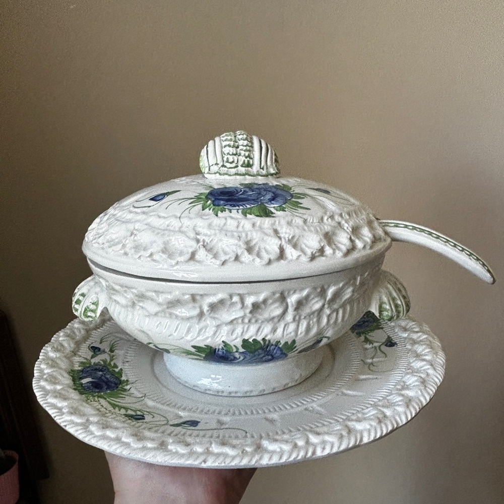 Vintage Italian Hand Painted MCM Soup Tureen Set With Plate Lid & Ladle